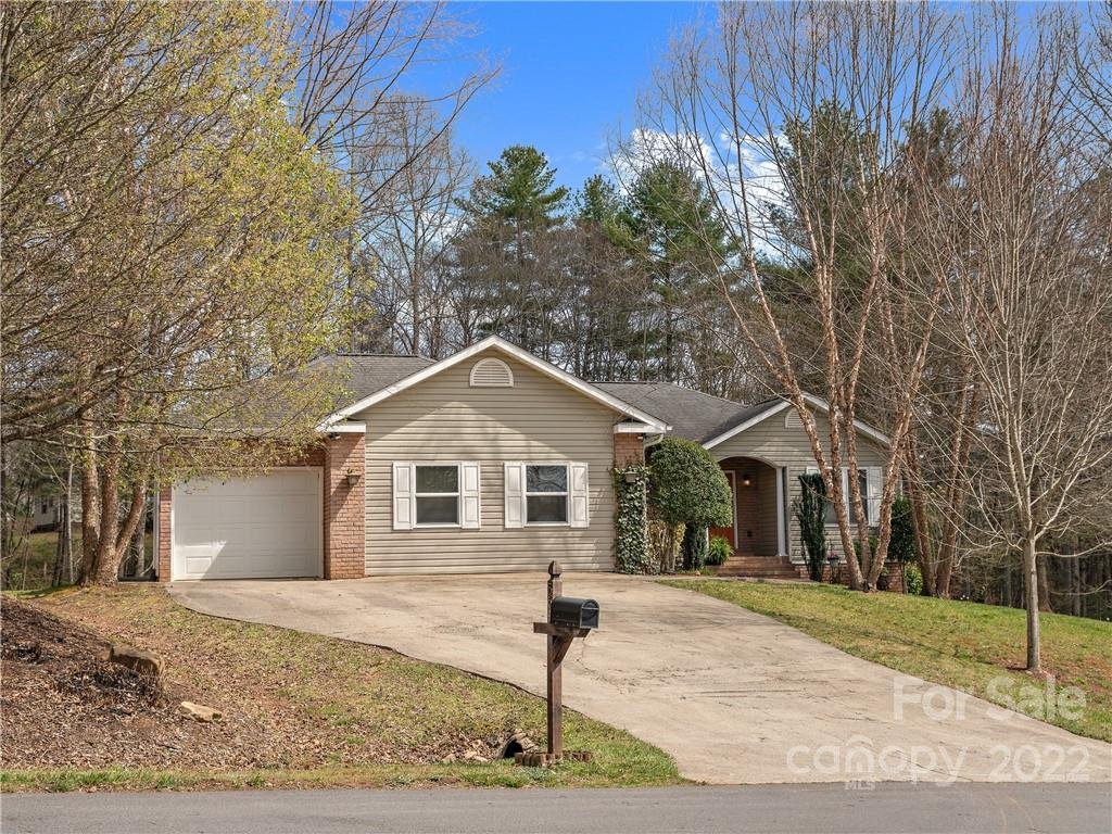 Property image 1 at 564 Brook Knoll Circle, Weaverville, NC 28787