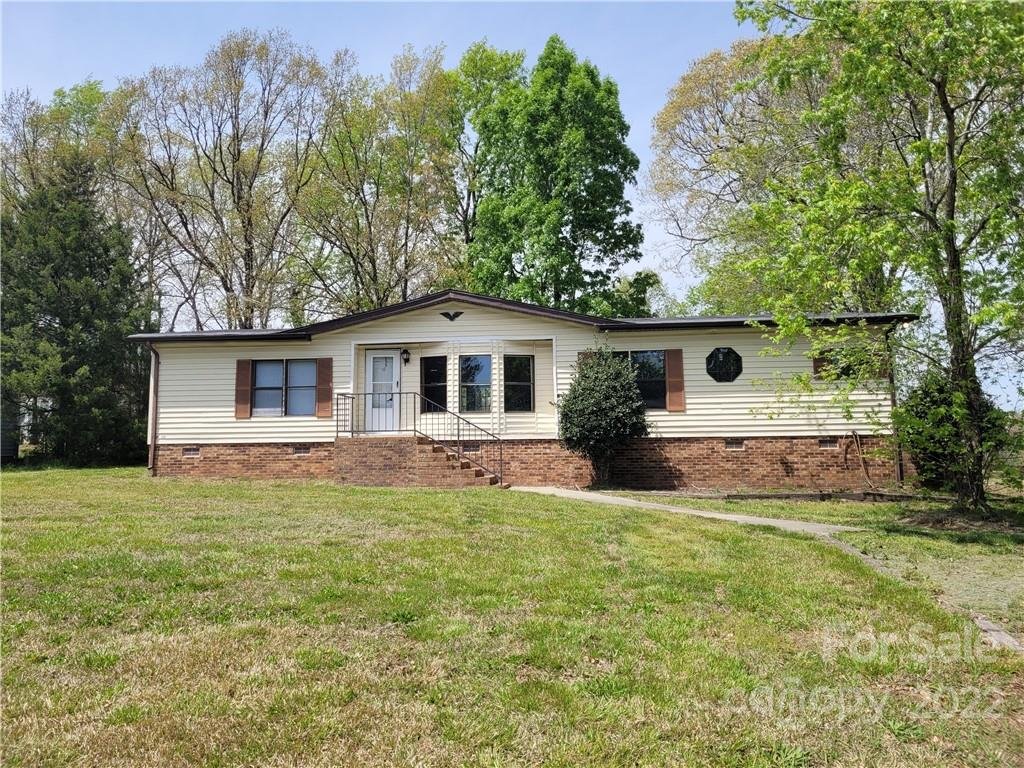 Property image 1 at 5215 Willow Run Drive, Monroe, NC 28110