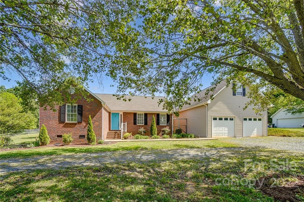 Property image 1 at 7326 Bailywick Drive, Waxhaw, NC 28173