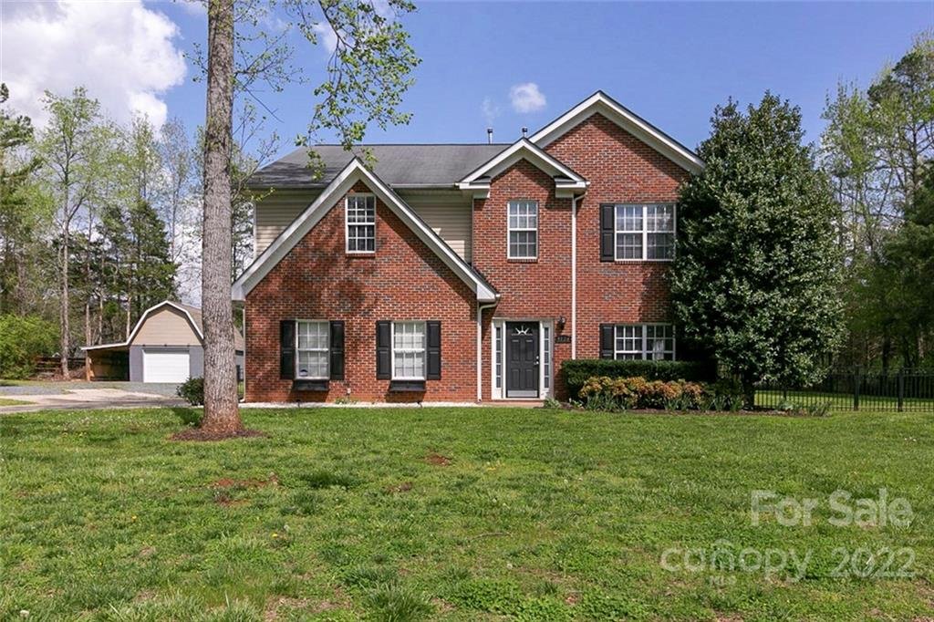 9124 Leah Meadow Lane