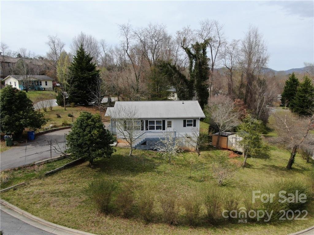 Property image 1 at 16 Wilson Creek Drive, Asheville, NC 28803