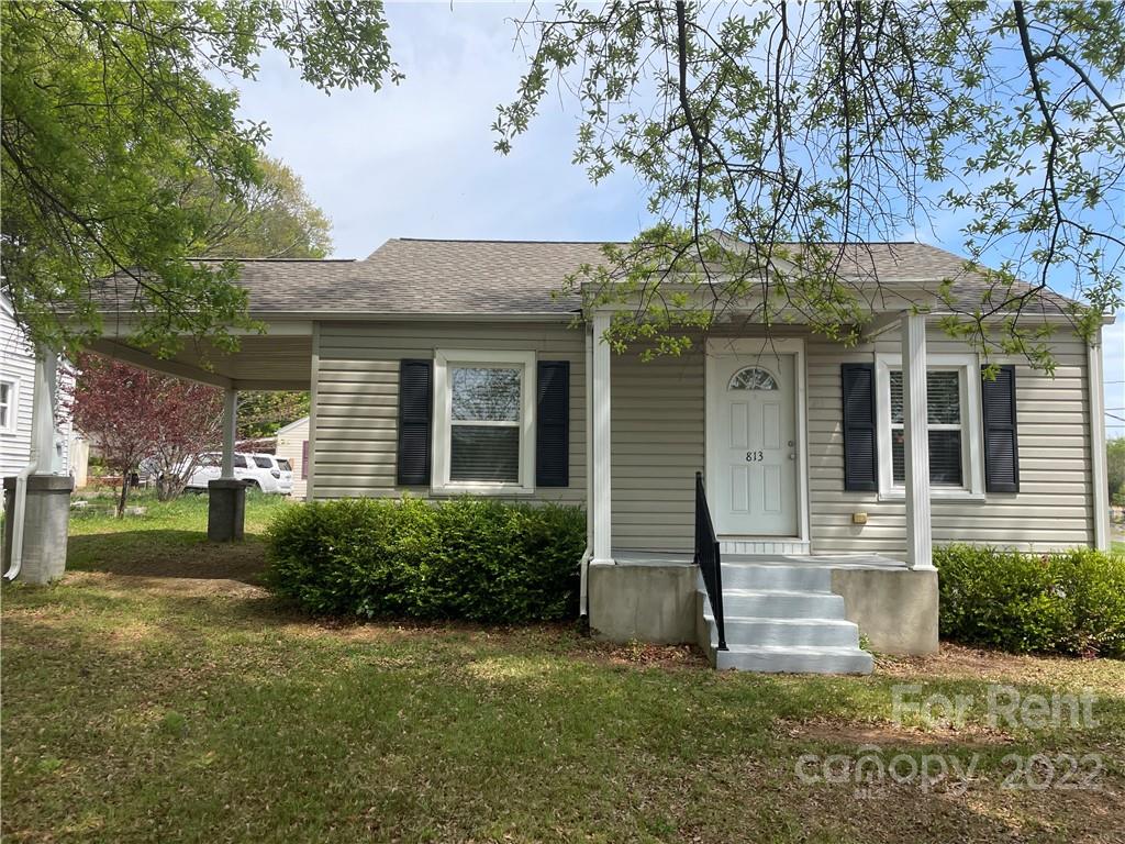 Property image 1 at 813 E Catawba Street, Belmont, NC 28012