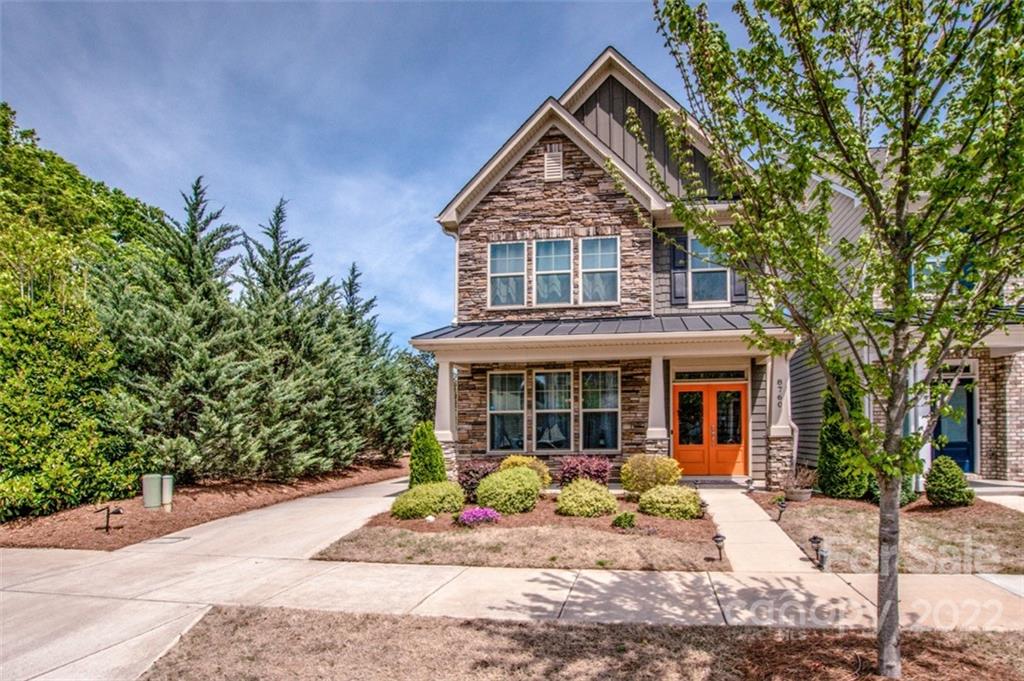 Property image 1 at 8760 Aspinwall Drive, Charlotte, NC 28216