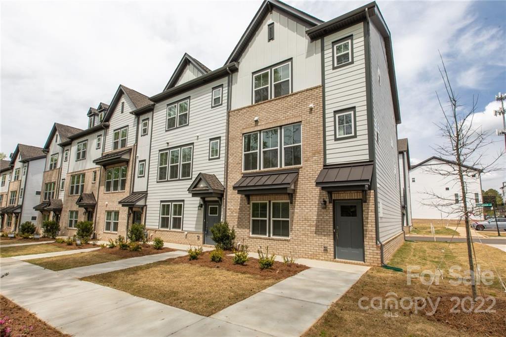 Property image 1 at 13120 Simoneaux Lane, Charlotte, NC 28277