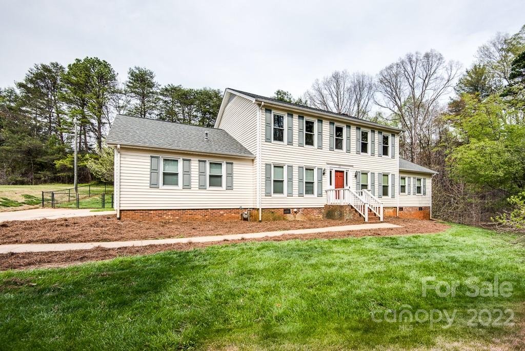 1171 37th Avenue Drive