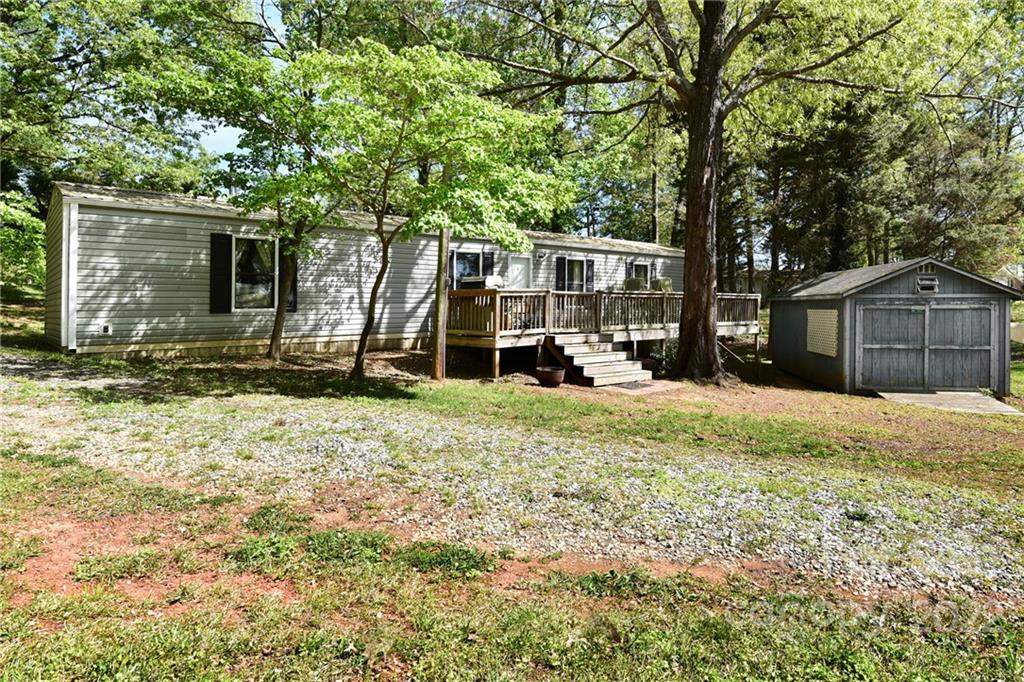 Property image 1 at 652 Springwood Drive, Mount Gilead, NC 27306