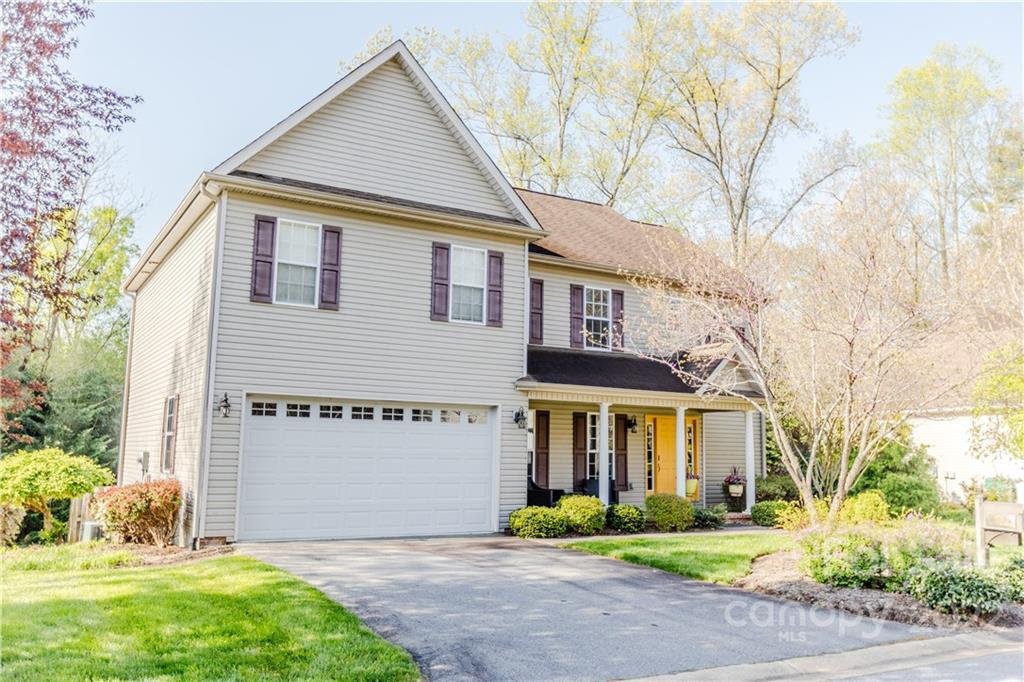 Property image 1 at 46 Helen Holcombe Way, Candler, NC 28715