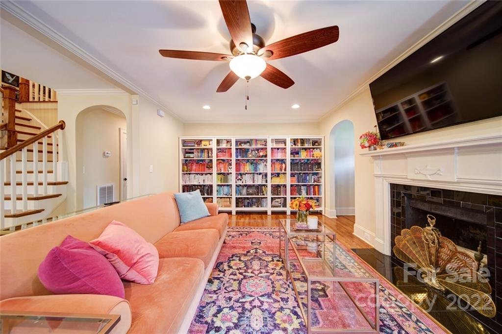 Property image 1 at 3600 The Plaza Plaza, Charlotte, NC 28205