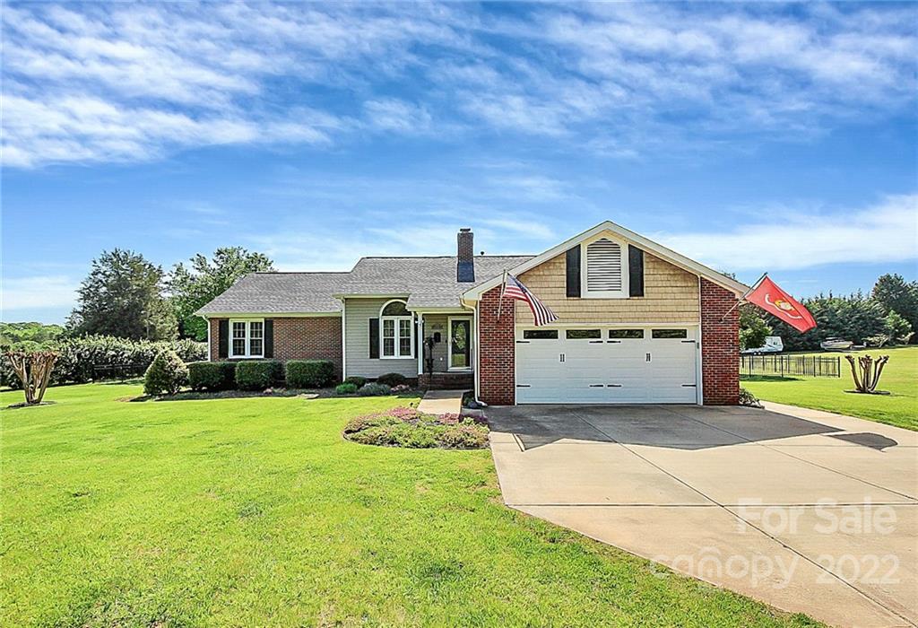 Property image 1 at 106 Sterling Drive, York, SC 29745