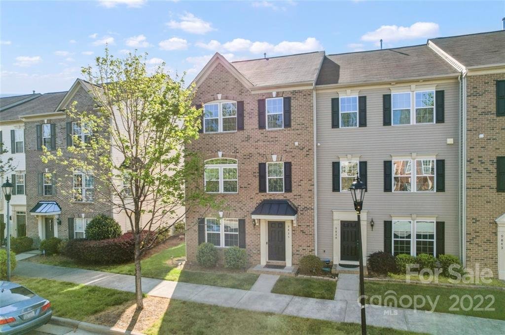 Property image 1 at 9835 Kings Parade Boulevard, Charlotte, NC 28273