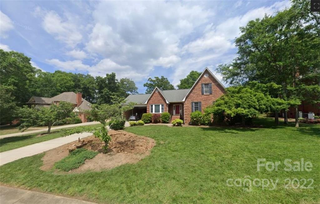 1826 Shorewood Drive