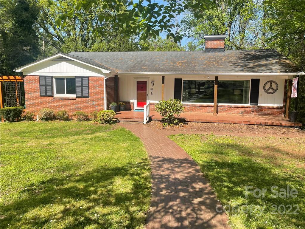 Property image 1 at 330 Oakwood Drive, Statesville, NC 28677