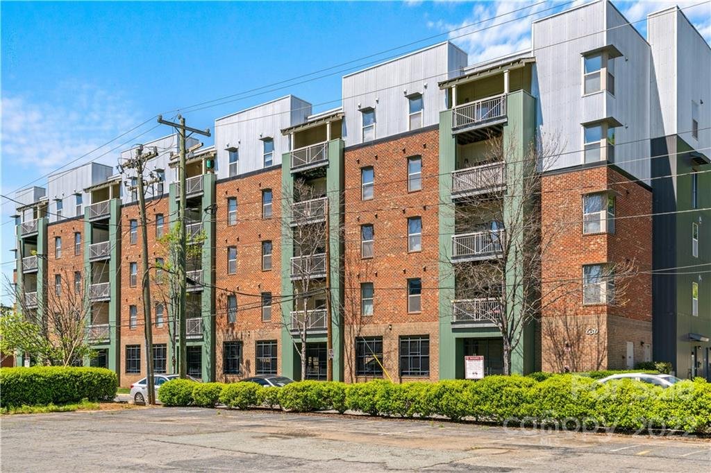 Property image 1 at 630 Calvert Street, Charlotte, NC 28208