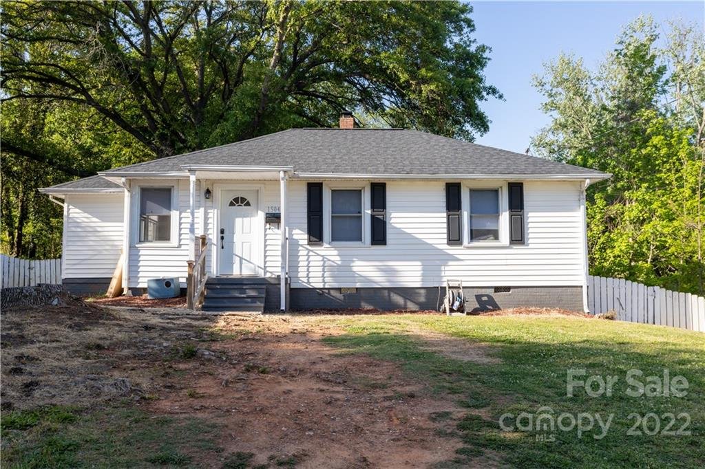 Property image 1 at 1504 Poston Circle, Gastonia, NC 28054