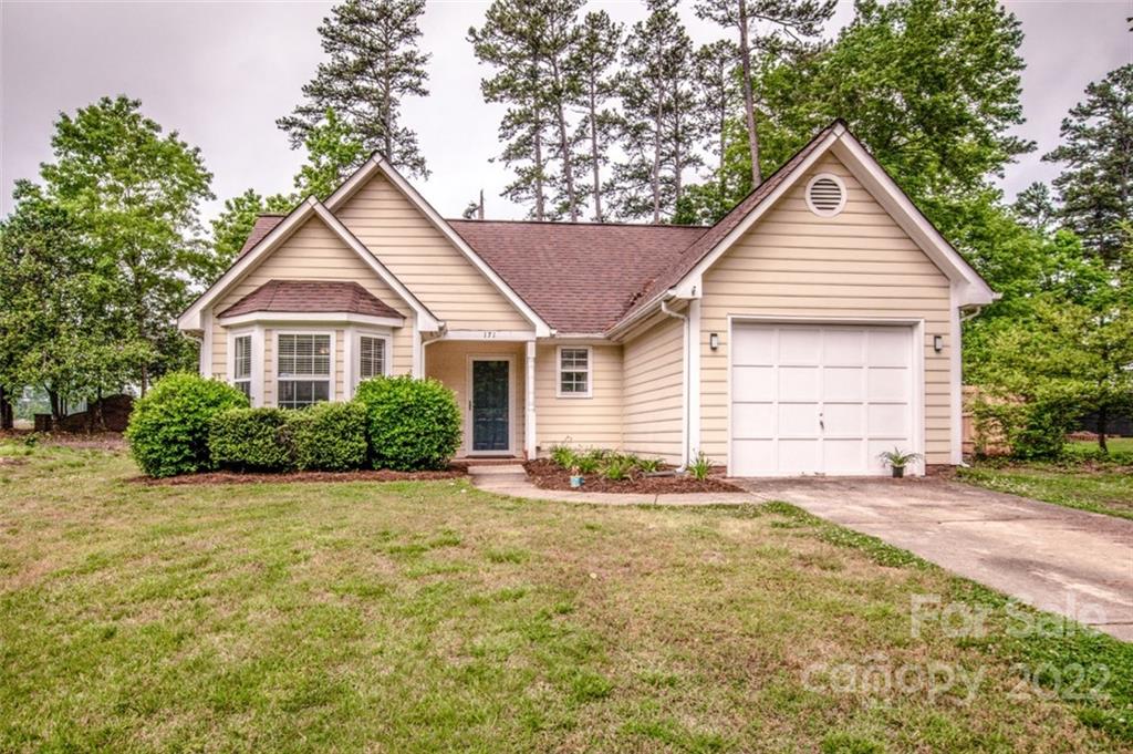 Property image 1 at 171 Valleybrook Drive, Denver, NC 28037