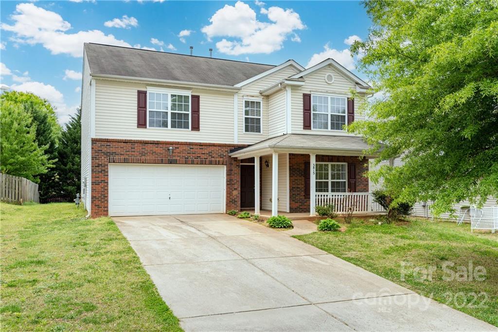 3815 Larkhaven Village Drive