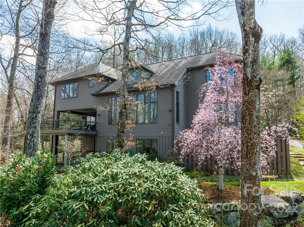 Property image 1 at 104 Eagle Circle, Brevard, NC 28712