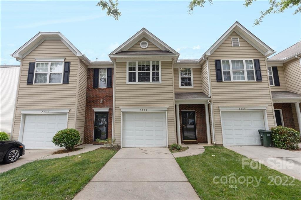 Property image 1 at 7784 Abigail Glen Drive, Charlotte, NC 28212