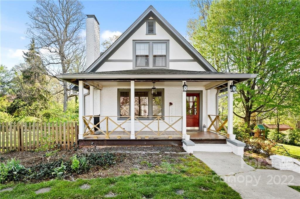 Property image 1 at 12 Broadview Avenue, Asheville, NC 28803