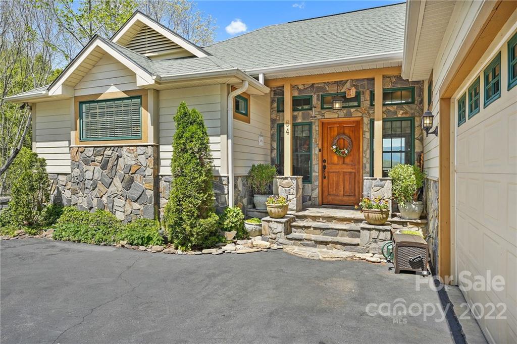 Property image 1 at 84 Silverado Trail, Whittier, NC 28789