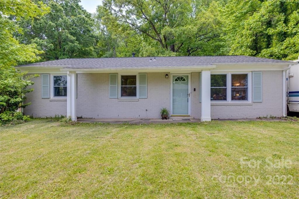 Property image 1 at 715 Milan Road, Charlotte, NC 28216