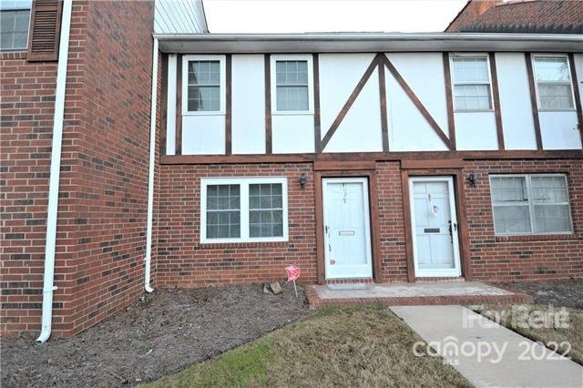 Property image 1 at 1300 Larchmont Place, Salisbury, NC 28144