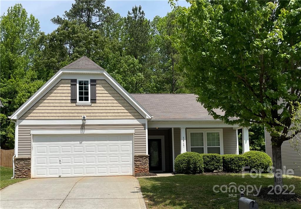 Property image 1 at 14717 Brotherly Lane, Charlotte, NC 28278