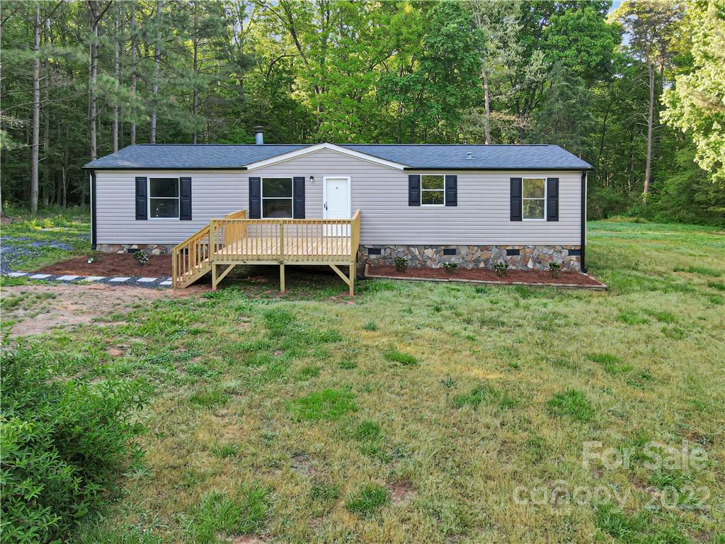 Property image 1 at 6877 Knottywood Lane, Vale, NC 28168