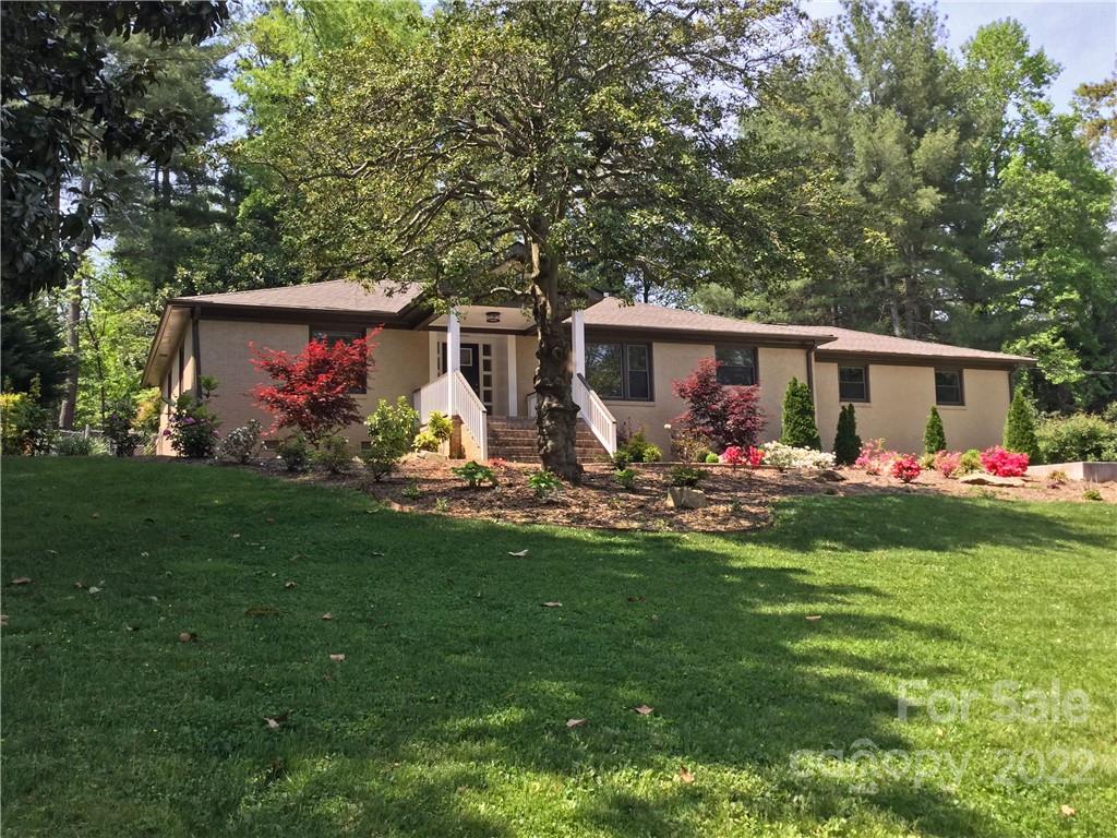 3 S Oak Forest Drive