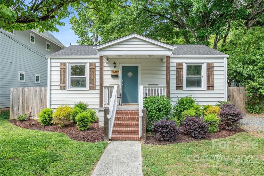 Property image 1 at 1509 Downs Avenue, Charlotte, NC 28205