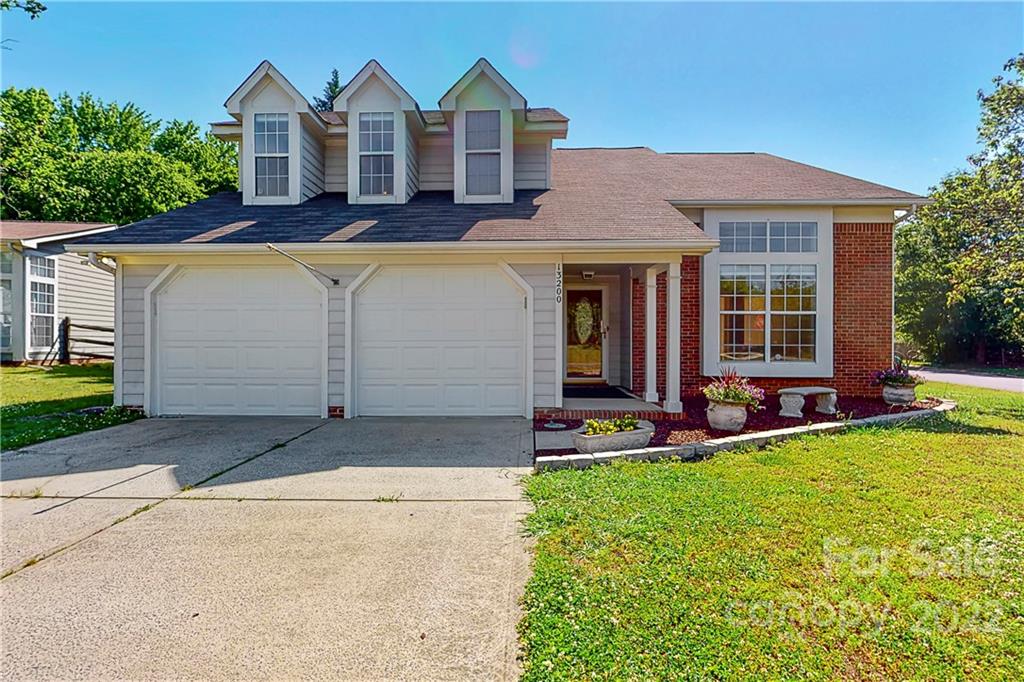 Property image 1 at 13200 Greycrest Drive, Charlotte, NC 28278