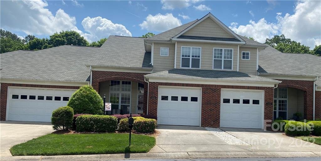 Property image 1 at 13216 Mint Lake Drive, Matthews, NC 28105