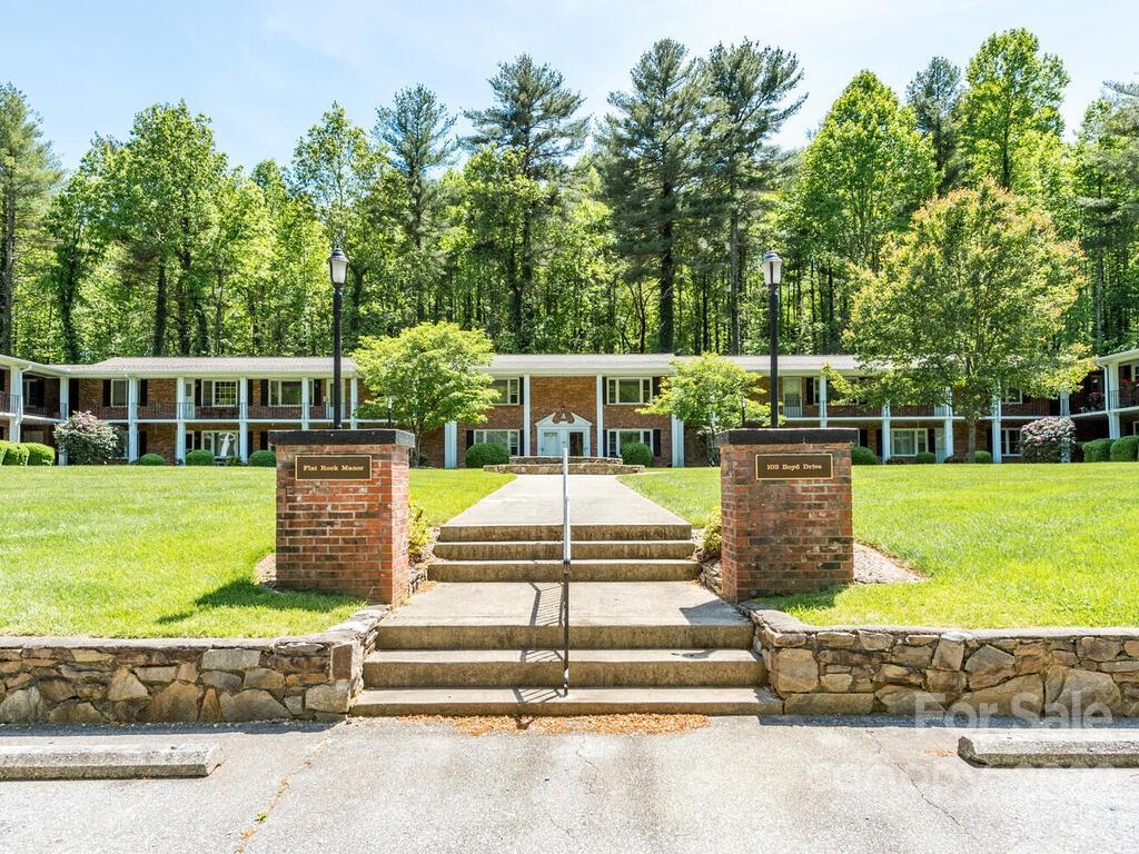 Property image 1 at 102 Boyd Drive, Flat Rock, NC 28731