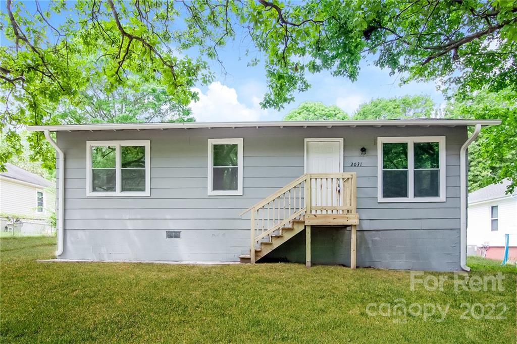 Property image 1 at 2031 S Pine Drive, Gastonia, NC 28054