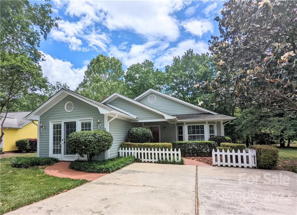 Property image 1 at 359 Mulberry Village Lane, Fort Mill, SC 29715