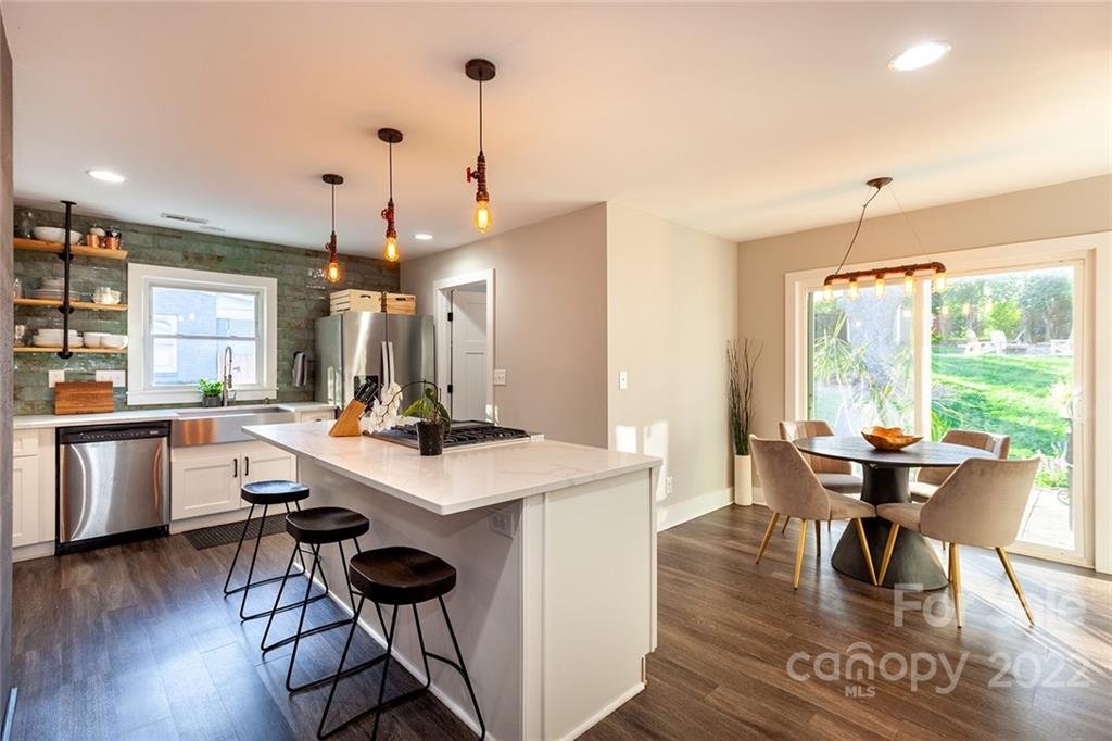 Property image 1 at 2409 Shamrock Drive, Charlotte, NC 28205