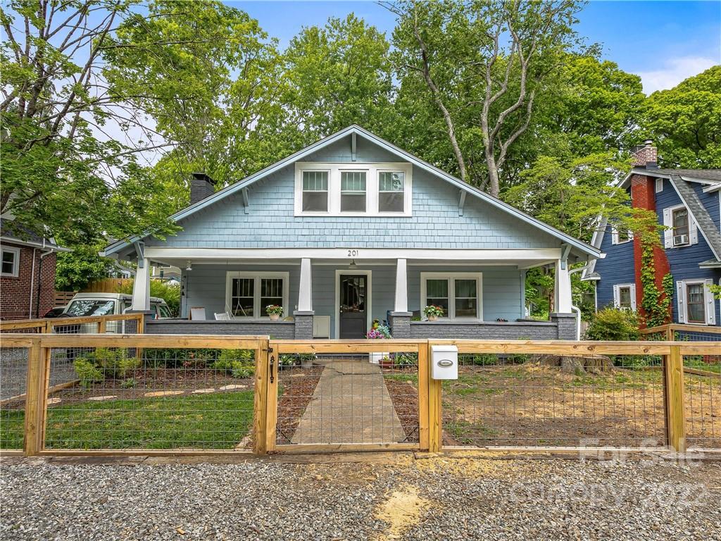 Property image 1 at 201 Brucemont Circle, Asheville, NC 28806