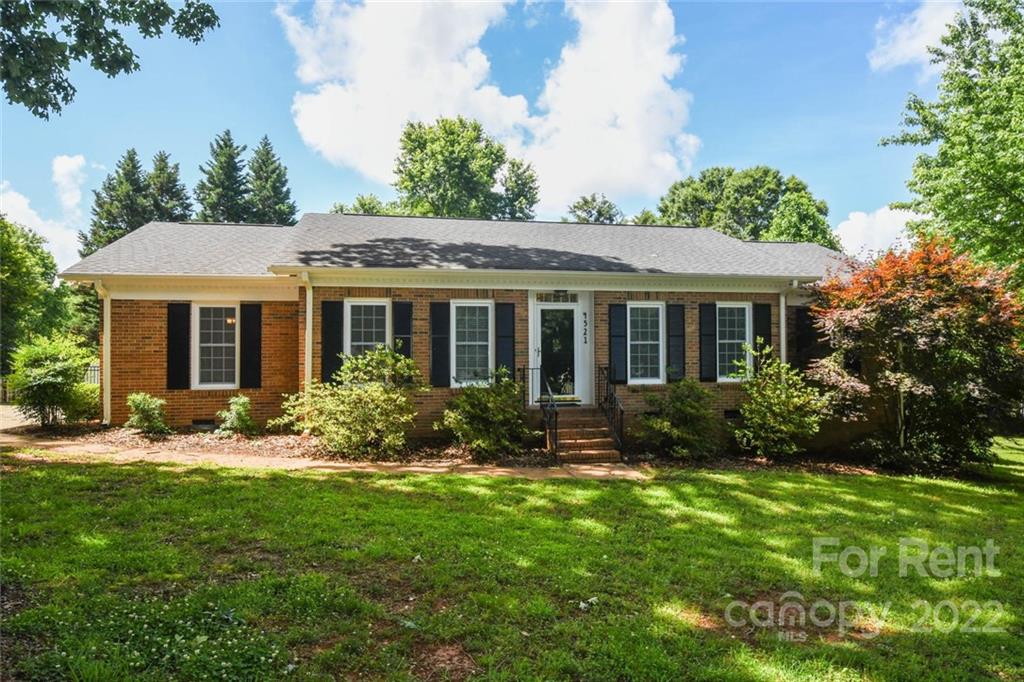 Property image 1 at 4521 Bainview Drive, Mint Hill, NC 28227
