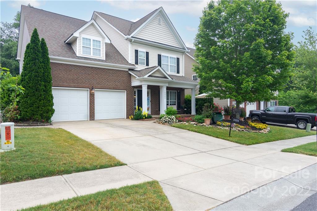 Property image 1 at 14006 Green Birch Drive, Pineville, NC 28134