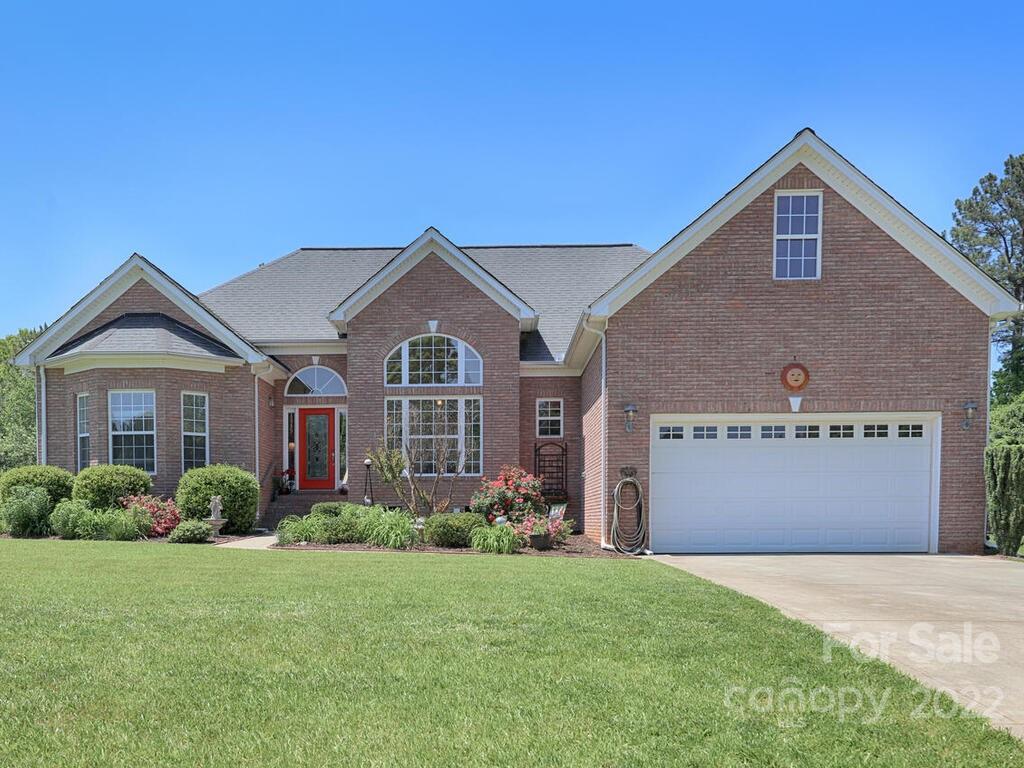 Property image 1 at 1845 Jaya Drive, Sherrills Ford, NC 28673