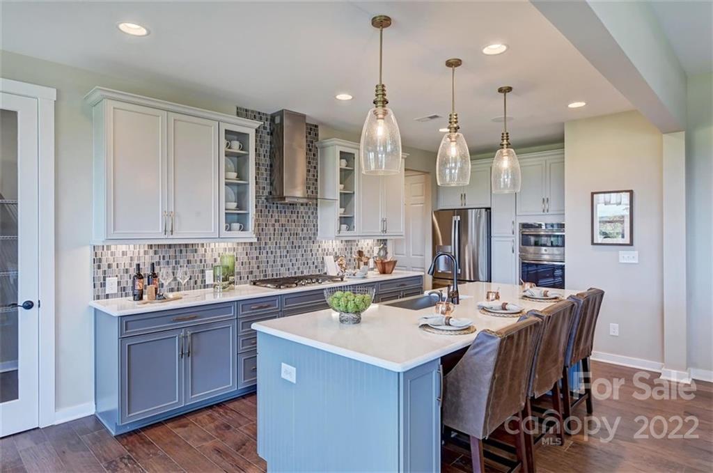 2354 Excalibur Drive