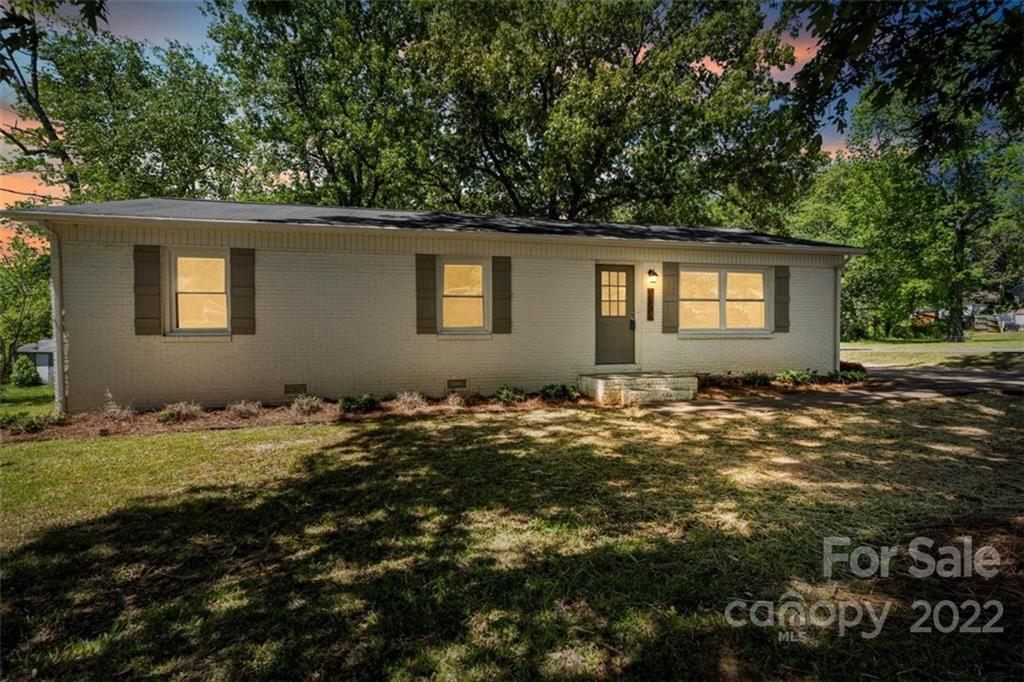 Property image 1 at 1505 Northwoods Drive, Kings Mountain, NC 28086