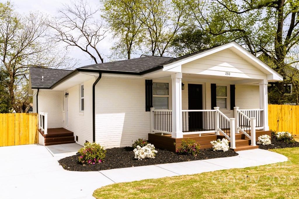 2310 Marlowe Avenue