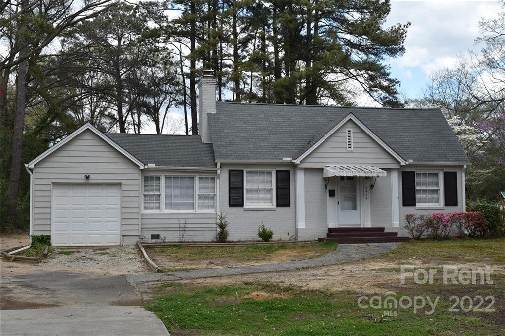 Property image 1 at 2619 Providence Road, Charlotte, NC 28211