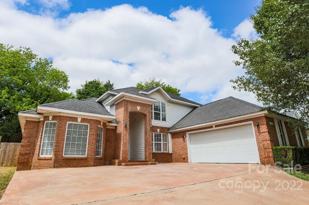 Property image 1 at 7308 Flodden Field Court, Charlotte, NC 28217