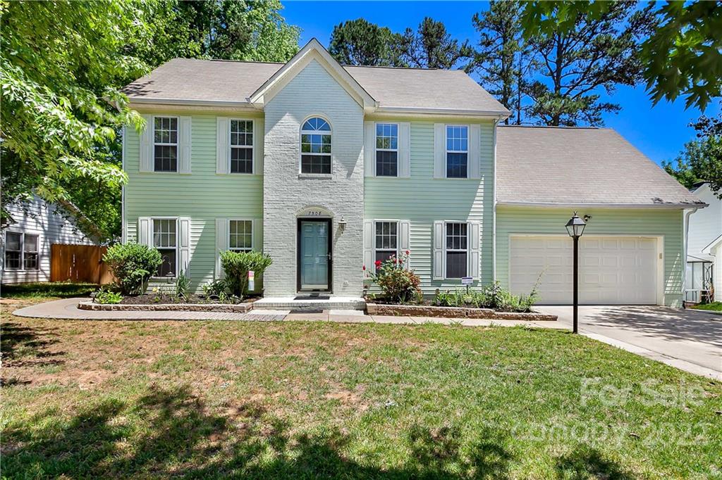 Property image 1 at 7508 Crestside Lane, Charlotte, NC 28227