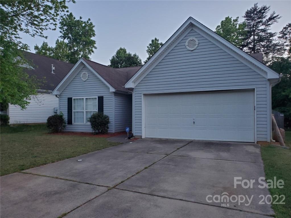 Property image 1 at 7015 Indian Ridge Lane, Charlotte, NC 28214