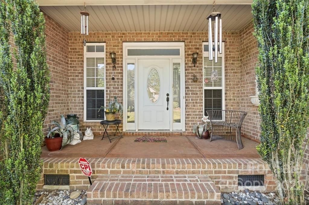 7184 Seagrass Circle