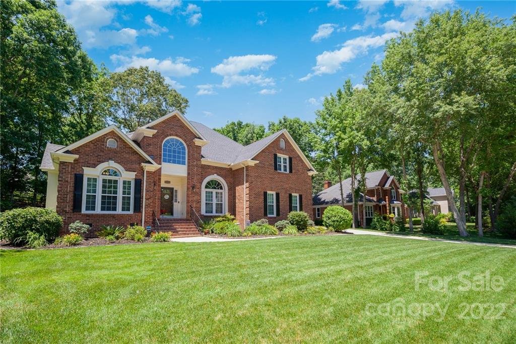 Property image 1 at 3301 Providence Hills Drive, Matthews, NC 28105