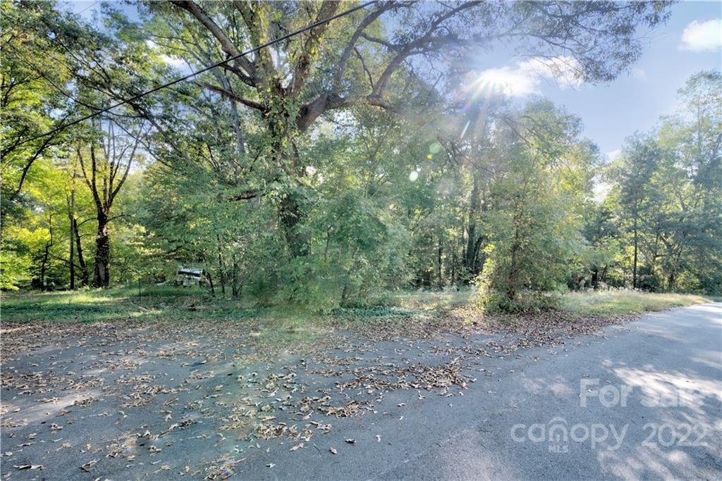 Property image 1 at 405 Nassau Place, Gastonia, NC 28052